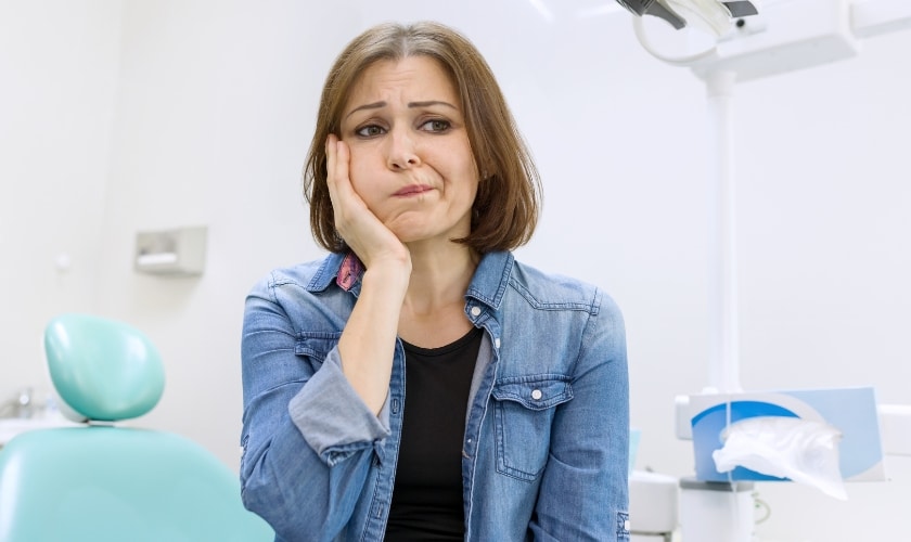 is a cavity a dental emergency situation